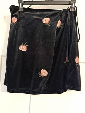 Honey Belle wrap velvet shirt with embroidered floral details NWT